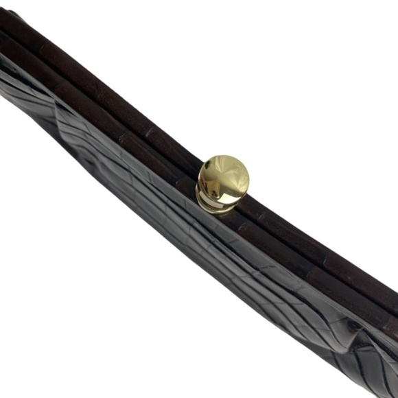 BANANA REPUBLIC - Banana Republic Clutch in Croc Embossed 100% Leather Brown - Picture 2 of 11